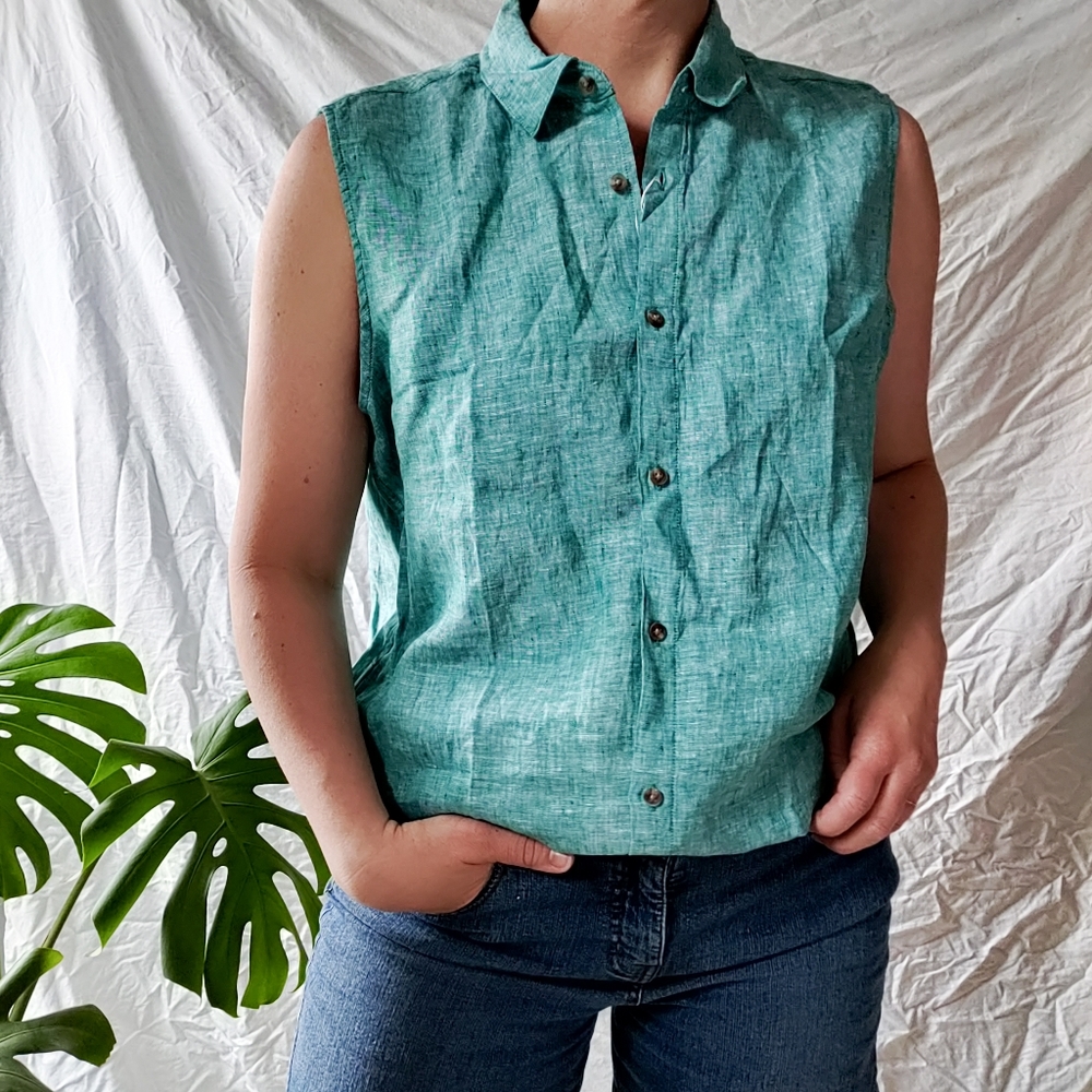 Uniqlo linen tank